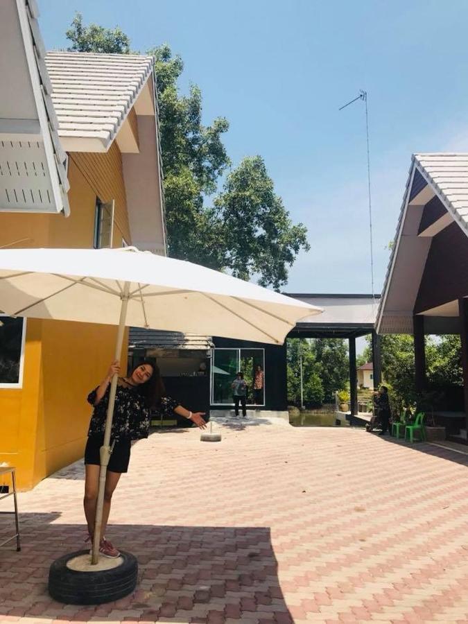 Baan Bon Resort Bang Tabun Phetchaburi Extérieur photo