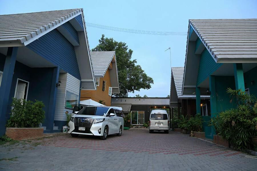 Baan Bon Resort Bang Tabun Phetchaburi Extérieur photo
